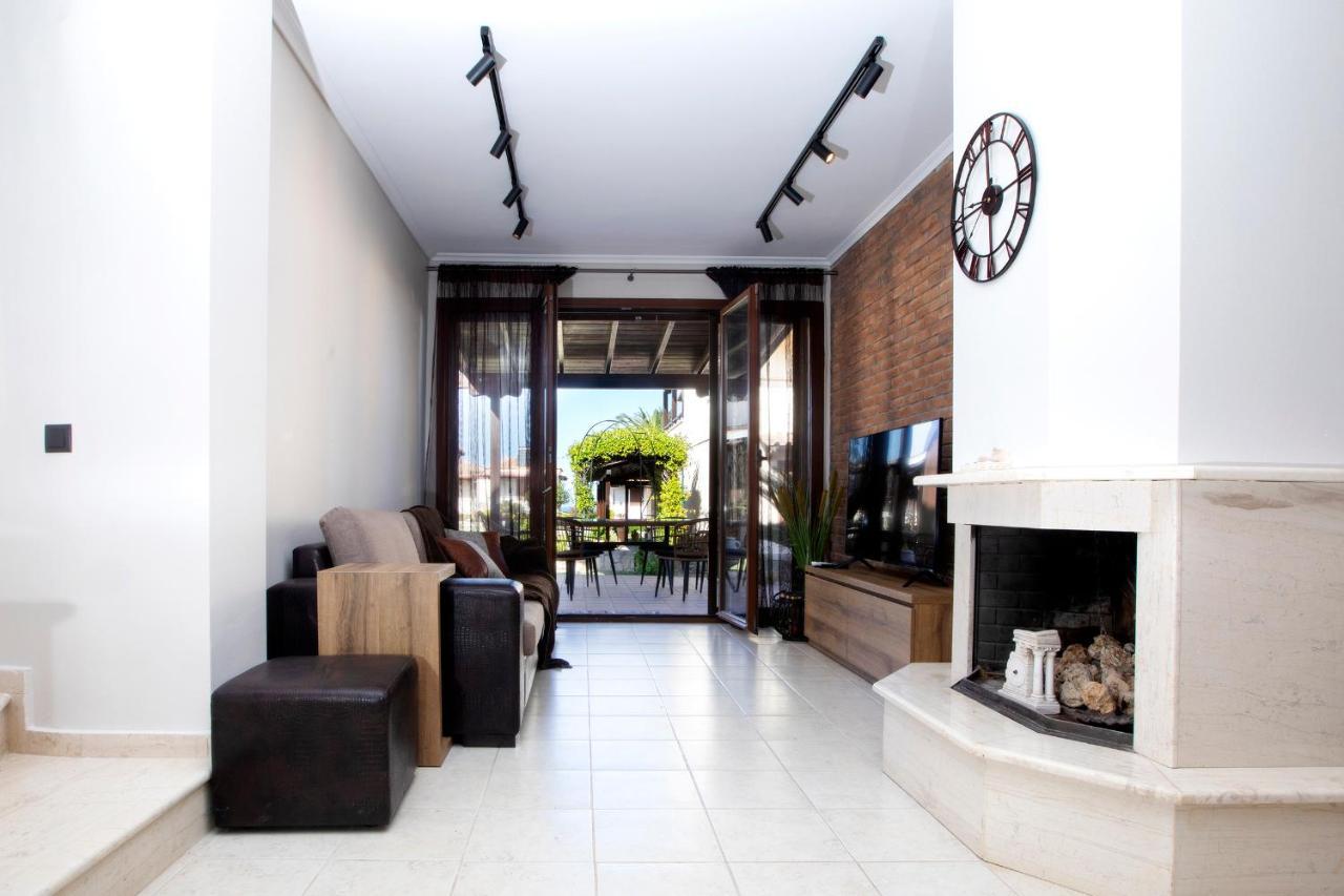 Porto Thea Alexandra Shared Pool Villa, Áfitos Extérieur photo